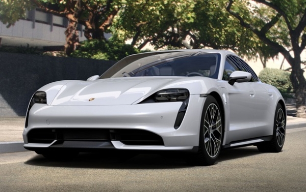 Porsche за десять лет планирует полностью перейти на электрокары Porsche за десять лет планирует полностью перейти на электрокары