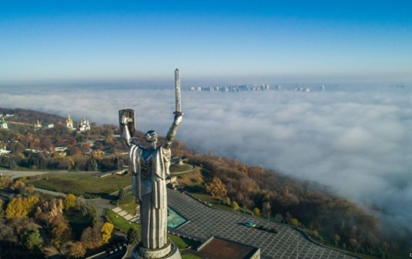 Поток туристов в Украину вырос почти на 13% Поток туристов в Украину вырос почти на 13%