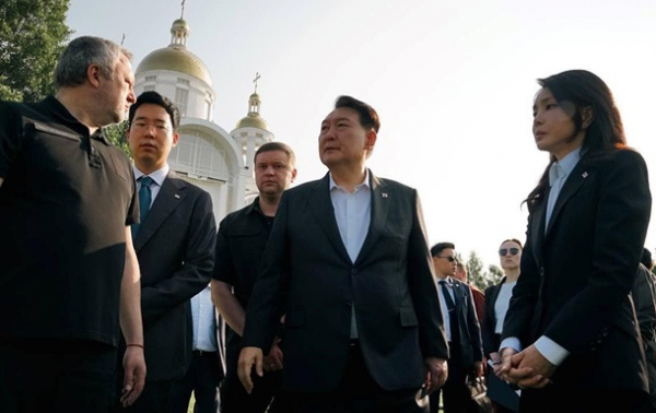 Президент Южной Кореи побывал в Буче