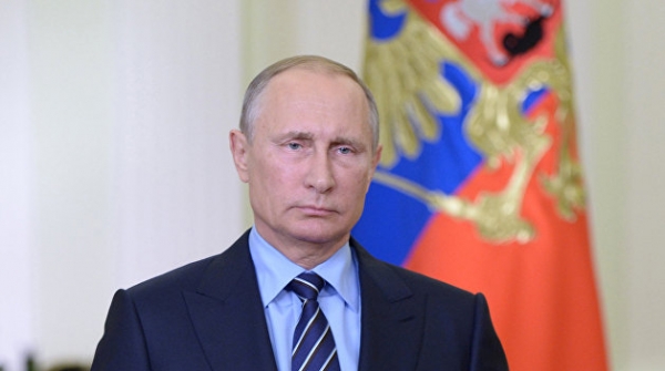 Путин вспомнил о разговоре с Азаровым и объяснил, почему власти Украины не были виноваты в упадке Крыма