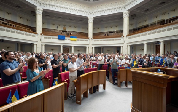 Рада запретила РПЦ. Изменения в православииСюжет Рада запретила РПЦ. Изменения в православииСюжет