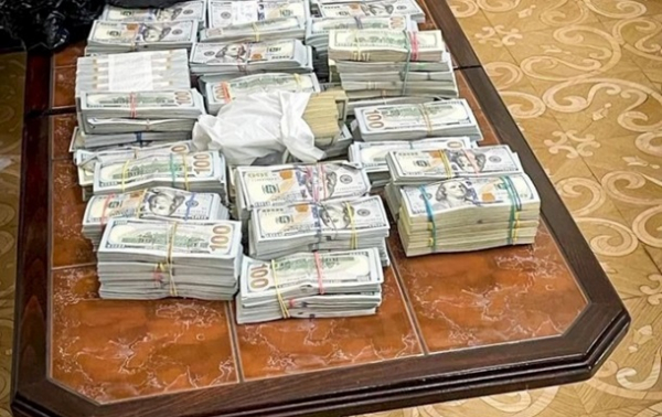 Рекордная взятка. Большой скандал в Верховном судеСюжет Рекордная взятка. Большой скандал в Верховном судеСюжет