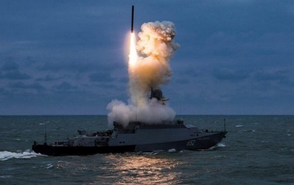 РФ вывела в Черное море два ракетоносителя из Калибрами РФ вывела в Черное море два ракетоносителя из Калибрами