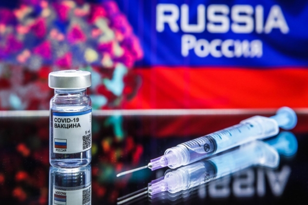 Россия еще не победила в гонке за эффективной вакциной от коронавируса
Россия еще не победила в гонке за эффективной вакциной от коронавируса