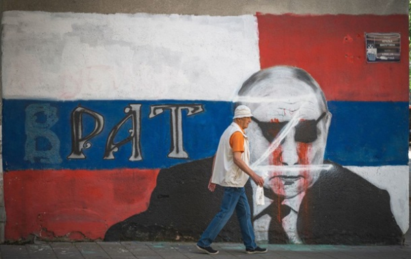 Россия выбыла из десятки крупнейших экономик мира Россия выбыла из десятки крупнейших экономик мира