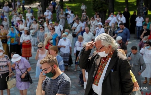 С августа в Украине меняют правила карантина