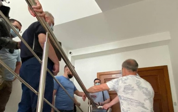 СБУ проводит обыски по делу Медведчука