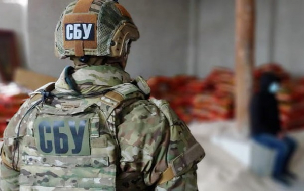 СБУ задержала бездомного, угрожавшего первым лицам государства СБУ задержала бездомного, угрожавшего первым лицам государства