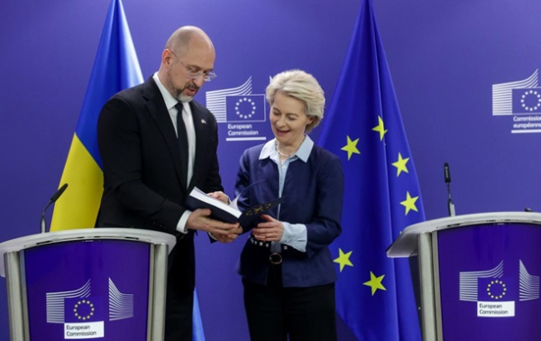 Шмыгаль передал Еврокомиссии план реформ