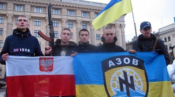 «Штурм» сознания: кто внедряет польским ультраправым идеи дружбы с националистической Украиной «Штурм» сознания: кто внедряет польским ультраправым идеи дружбы с националистической Украиной