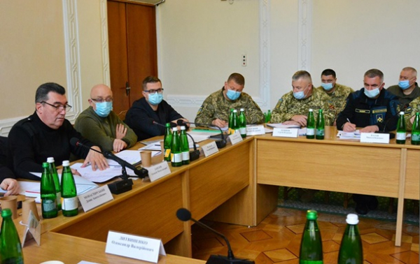 Силовики обсудили реакцию на кризис мигрантов Силовики обсудили реакцию на кризис мигрантов