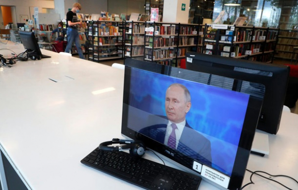 Снова много про Украину. Прямая линия с ПутинымСюжет Снова много про Украину. Прямая линия с ПутинымСюжет