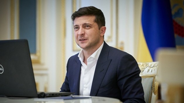Социолог рассказал о необъяснимом феномене с рейтингом Зеленского на фоне коронавируса Социолог рассказал о необъяснимом феномене с рейтингом Зеленского на фоне коронавируса