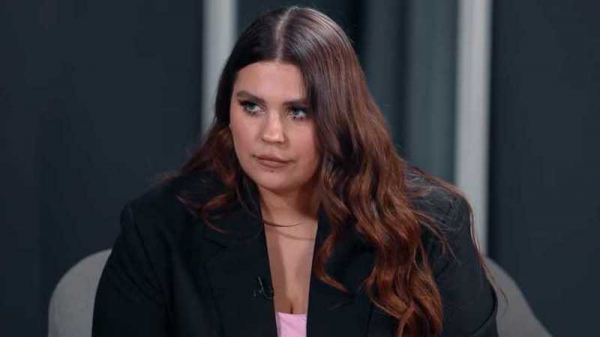 Солистка группы KAZKA объяснила, почему считает себя квиром Солистка группы KAZKA объяснила, почему считает себя квиром