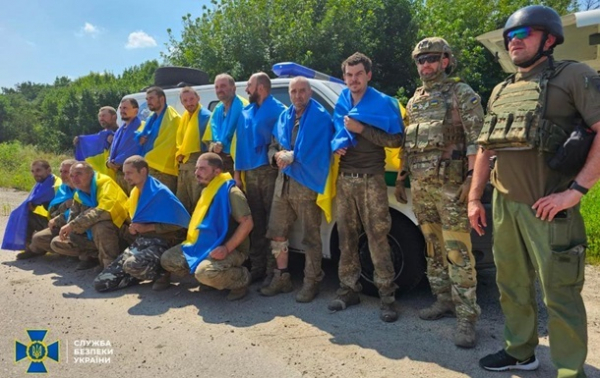 Стало известно, сколько украинцев вернули из плена Стало известно, сколько украинцев вернули из плена
