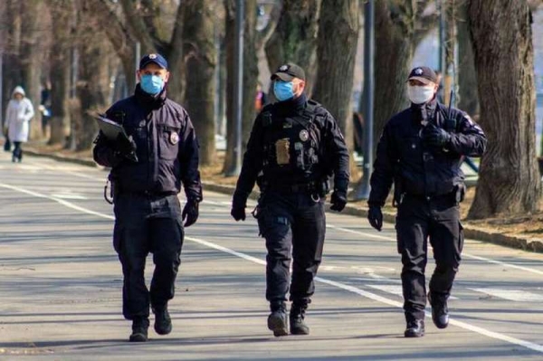 Стало известно, сколько заплатили украинцы за нарушения карантина