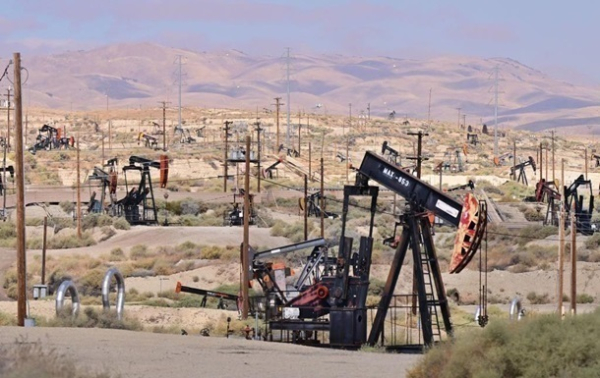 Страны ОПЕК+ превысили план по добыче нефти - МЭА Страны ОПЕК+ превысили план по добыче нефти - МЭА