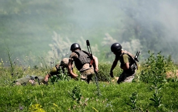 Сутки на Донбассе: боевики 9 раз открывали огонь Сутки на Донбассе: боевики 9 раз открывали огонь