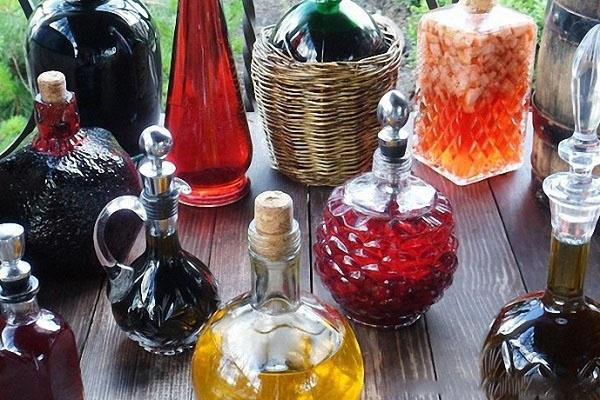 Такие разные напитки: наливки и настойки Такие разные напитки: наливки и настойки