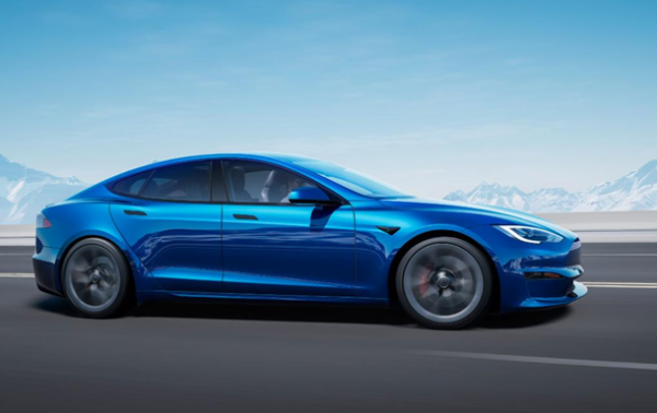 Tesla представила более дешевые версии Model S и X с меньшим запасом хода Tesla представила более дешевые версии Model S и X с меньшим запасом хода