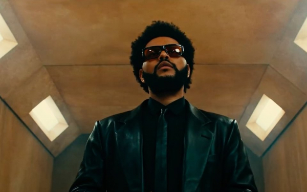 The Weeknd выпустил новый клип: его запретили показывать в кинотеатрах The Weeknd выпустил новый клип: его запретили показывать в кинотеатрах