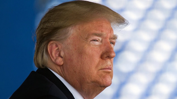 Трамп не поверил предупреждению разведки США о российском влиянии на Джулиани Трамп не поверил предупреждению разведки США о российском влиянии на Джулиани