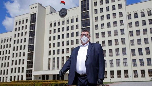 Три врага Лукашенко. Что известно о кандидатах в президенты Белоруссии Тихановском, Бабарико, Цепкало Три врага Лукашенко. Что известно о кандидатах в президенты Белоруссии Тихановском, Бабарико, Цепкало