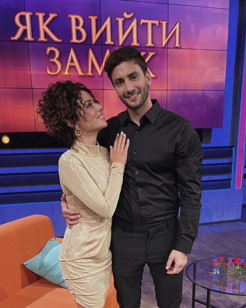 Участник “Холостячка-2“ назвал имена финалистов реалити-шоу со Златой Огневич Участник “Холостячка-2“ назвал имена финалистов реалити-шоу со Златой Огневич
