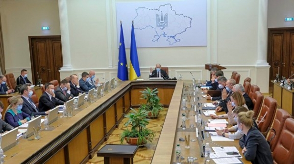 Украина: Кабмин готовит «антикризисную программу 2.0», оппозиция требует восстановления отношений с Россией Украина: Кабмин готовит «антикризисную программу 2.0», оппозиция требует восстановления отношений с Россией