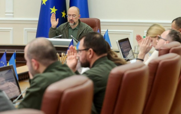 Украина привлечет 1,85 млрд долларов - Шмыгаль Украина привлечет 1,85 млрд долларов - Шмыгаль