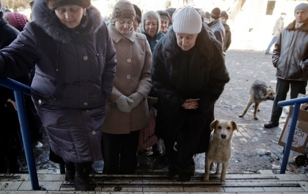 Украина задолжала переселенцам 12 млрд пенсий Украина задолжала переселенцам 12 млрд пенсий