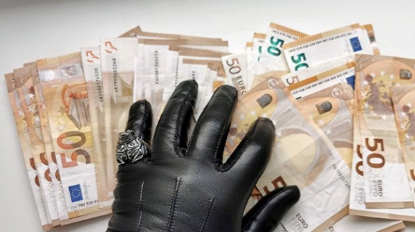 Украинцы попались в Литве на афере в полмиллиона евро Украинцы попались в Литве на афере в полмиллиона евро