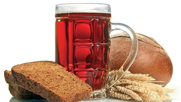Украинская кухня: пять вкусных летних напитков Украинская кухня: пять вкусных летних напитков