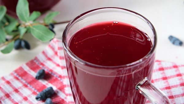 Украинская кухня: пять вкусных летних напитков Украинская кухня: пять вкусных летних напитков