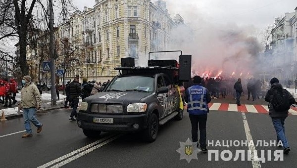 Ультрас во главе аполитичной молодежи: как меняются акции в поддержку Стерненко Ультрас во главе аполитичной молодежи: как меняются акции в поддержку Стерненко