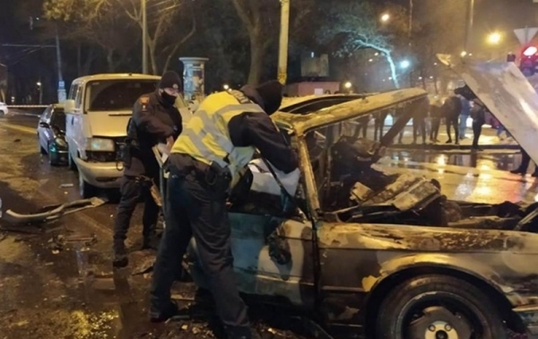 В центре Одессы столкнулись сразу пять автомобилей В центре Одессы столкнулись сразу пять автомобилей