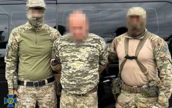 В Харькове задержан предатель, наводивший российские ракеты на свою бригаду В Харькове задержан предатель, наводивший российские ракеты на свою бригаду