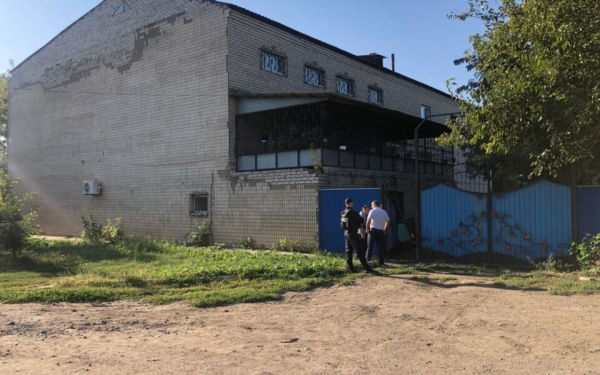 В Херсонской области мужчина угрожает подорвать дом В Херсонской области мужчина угрожает подорвать дом