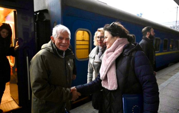 В Киев прибыл Жозеп Боррель В Киев прибыл Жозеп Боррель