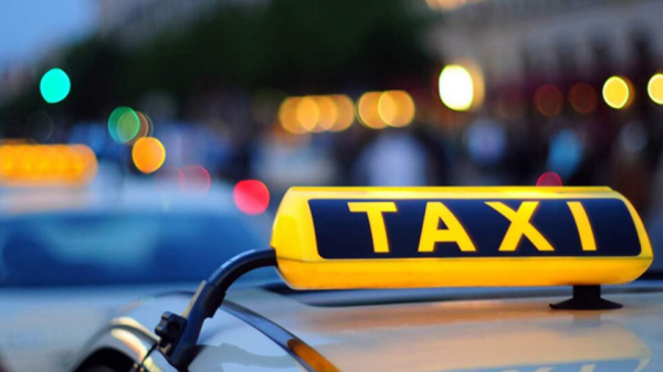 В Киеве девушка и трое парней избили и похитили таксиста В Киеве девушка и трое парней избили и похитили таксиста