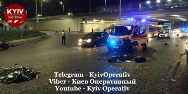 В Киеве мотоцикл сбил пешехода-нарушителя: трое погибших В Киеве мотоцикл сбил пешехода-нарушителя: трое погибших