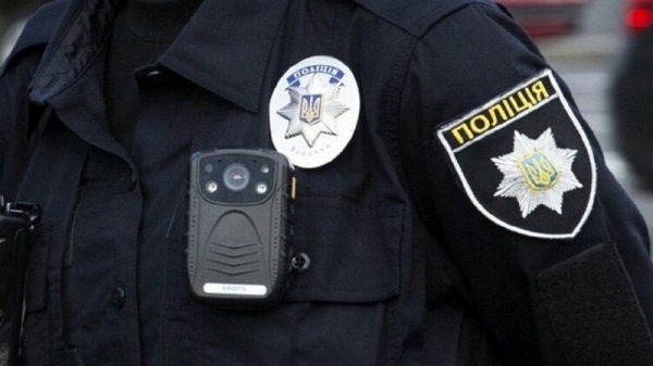 В киевском автобусе карманники обчистили полицейского