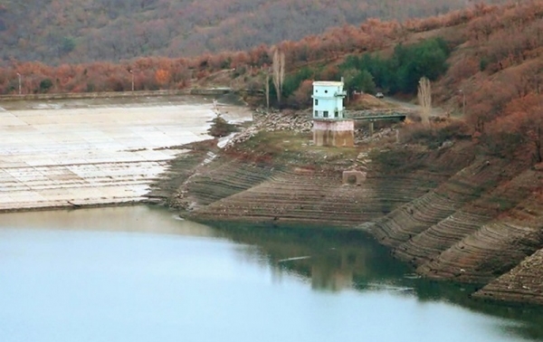 В Крыму рассказали, когда решат проблему с водоснабжением В Крыму рассказали, когда решат проблему с водоснабжением