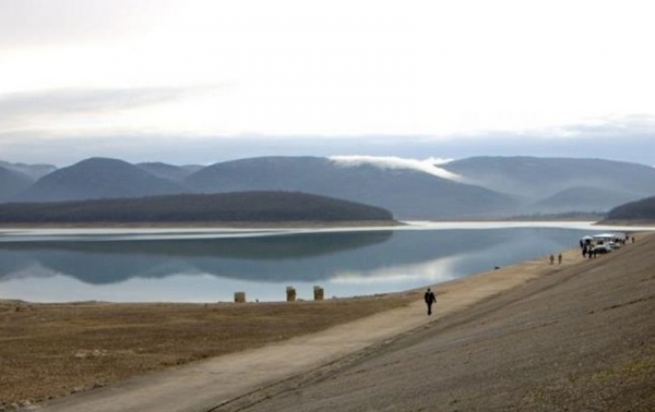 В Крыму за год водохранилища обмелели в 2,3 раза В Крыму за год водохранилища обмелели в 2,3 раза