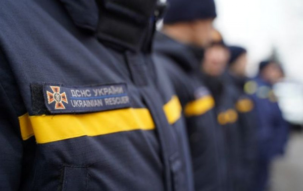 В Луганской области в кафе прогремел взрыв: 10 пострадавших В Луганской области в кафе прогремел взрыв: 10 пострадавших