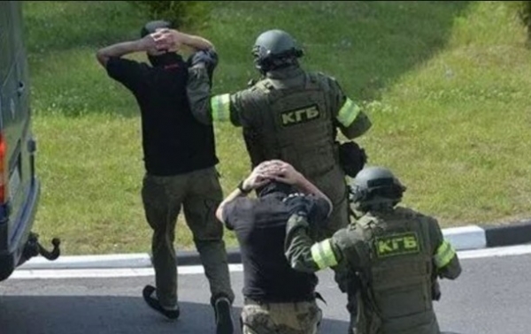 В Минобороны опровергли информацию о "вагнеровцах" В Минобороны опровергли информацию о "вагнеровцах"