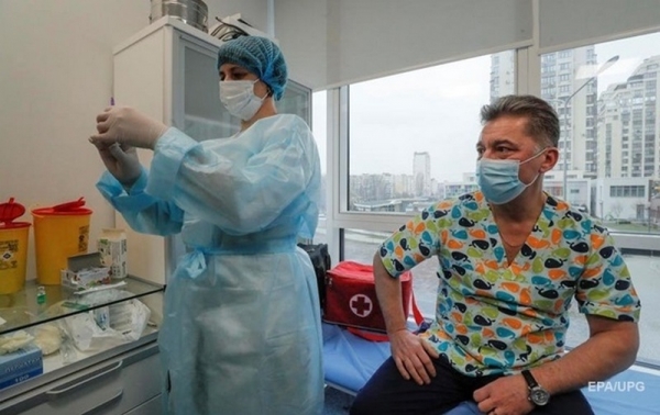 В НАН назвали необходимые темпы вакцинации для Украины В НАН назвали необходимые темпы вакцинации для Украины