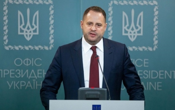 В ОПУ назвали условия для выборов на Донбассе В ОПУ назвали условия для выборов на Донбассе