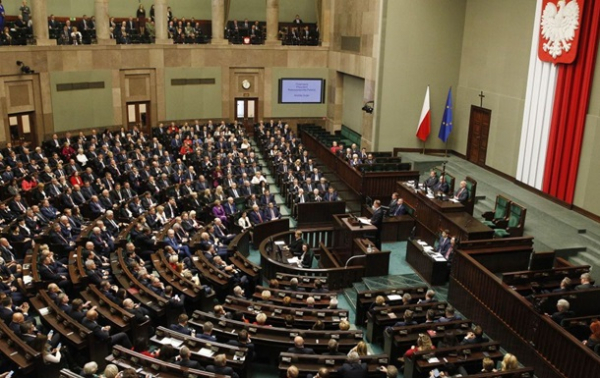 В Польше приняли постановление о санкциях на агропродукцию из РФ и Беларуси В Польше приняли постановление о санкциях на агропродукцию из РФ и Беларуси