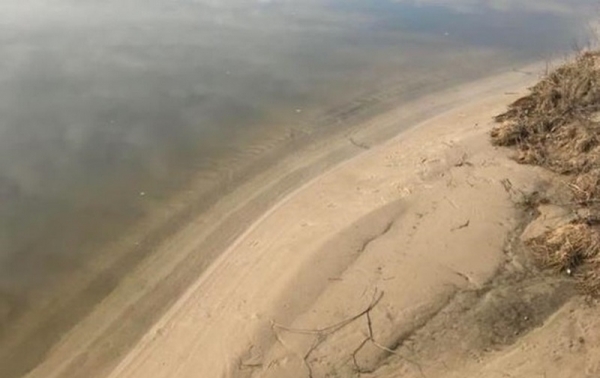 В реках Украины зафиксирован самый низкий уровень воды за 100 лет В реках Украины зафиксирован самый низкий уровень воды за 100 лет